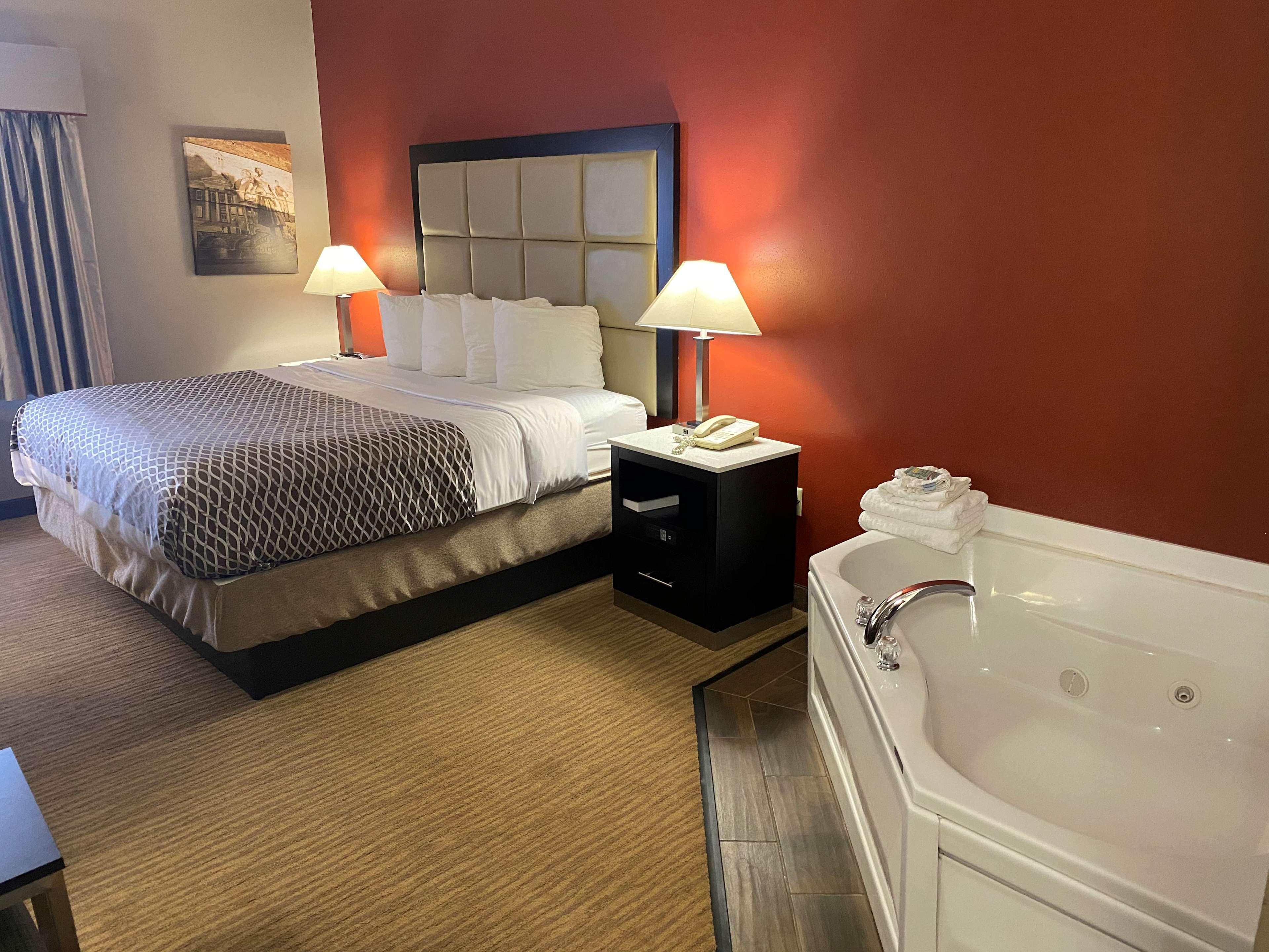 Western Hotel 3*