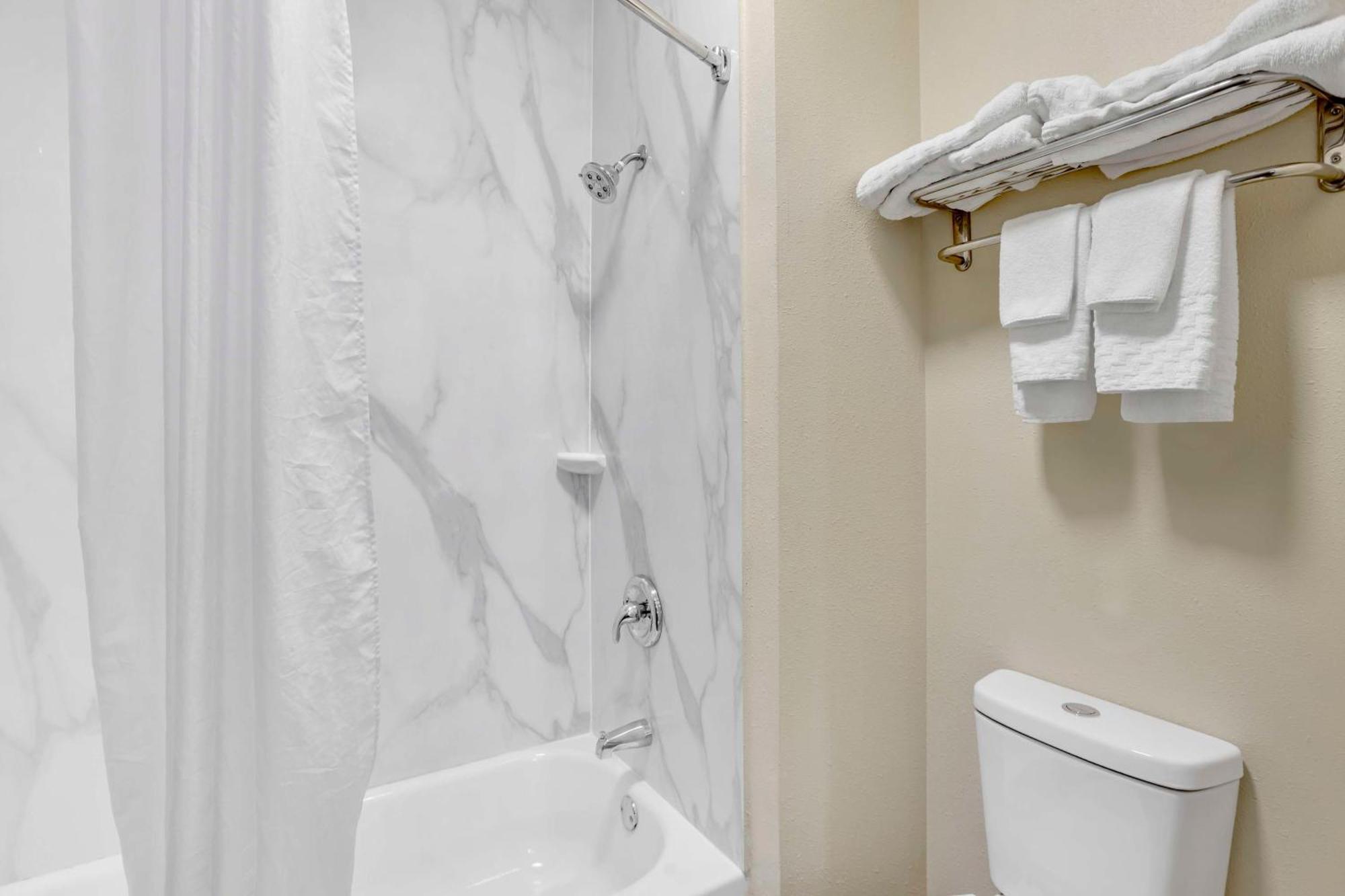 Hotel Western 3*